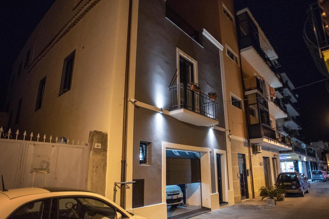 Incentro B&B Milazzo Bagian luar foto